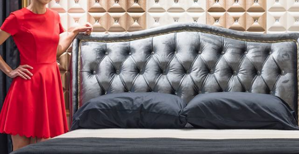 chesterfield-bed-frame