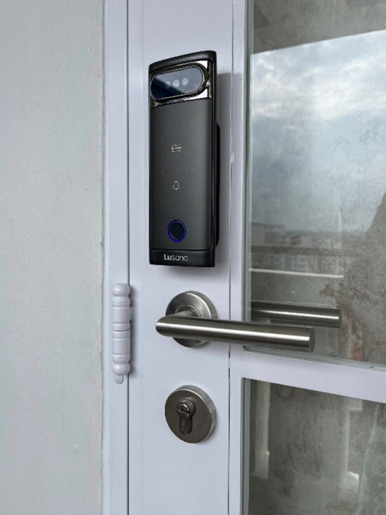 MyDigitalLock-Cyber-Y-Gate-Lock