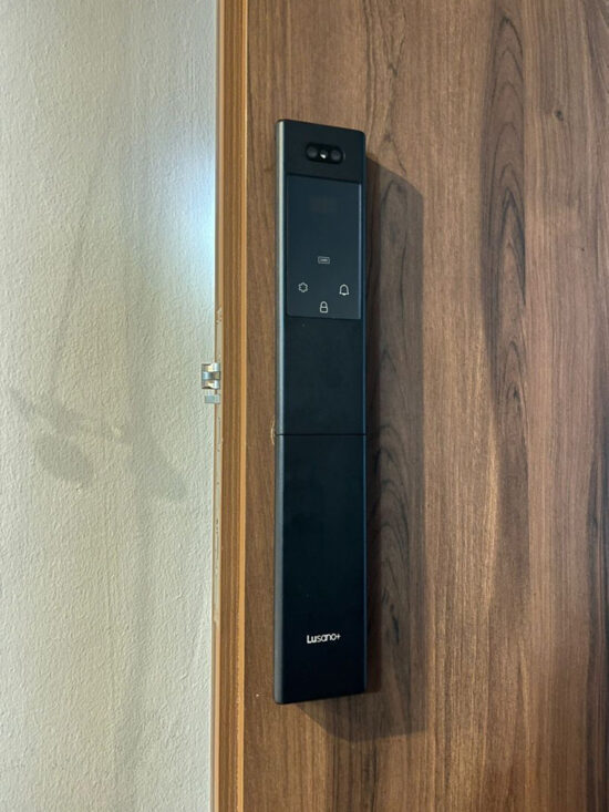 Lusano-Eclipse-Slim-Digital-Door-Lock