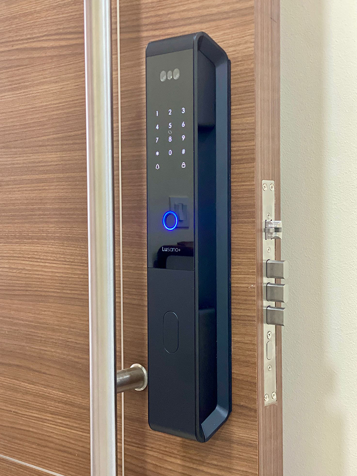 Lusano-Smart-Lock-Installation Lusano-Smart-Lock-Installation