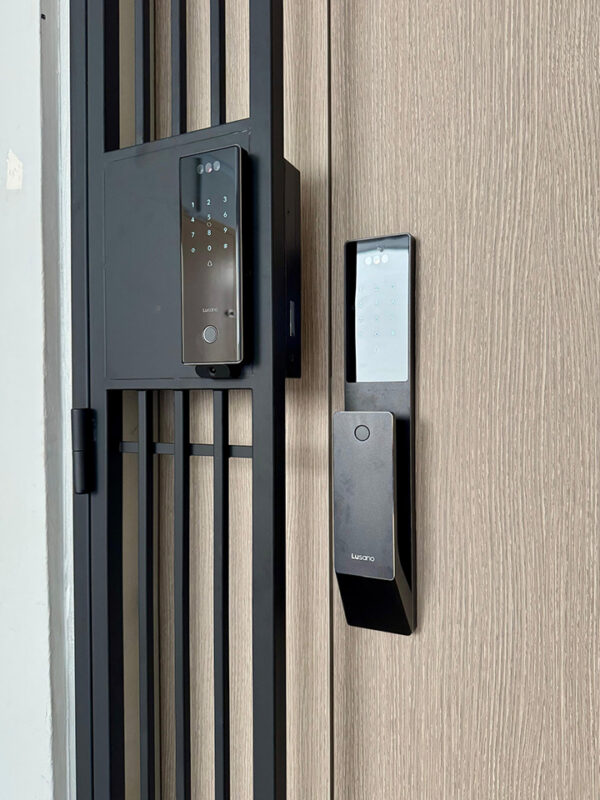 Lusano-Space-X-Smart-Door-Lock-Mika-Black